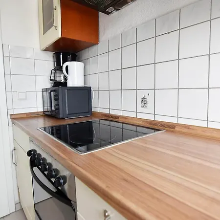 Work And * Τρόισντορφ