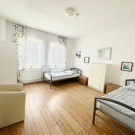 Διαμέρισμα Work And