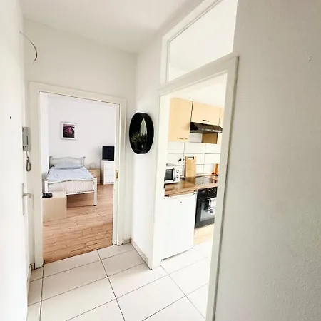 Work And Τρόισντορφ