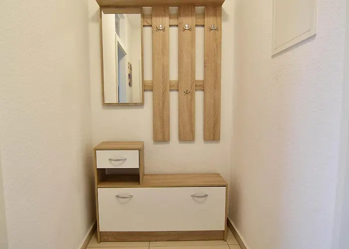 Διαμέρισμα Work And Τρόισντορφ