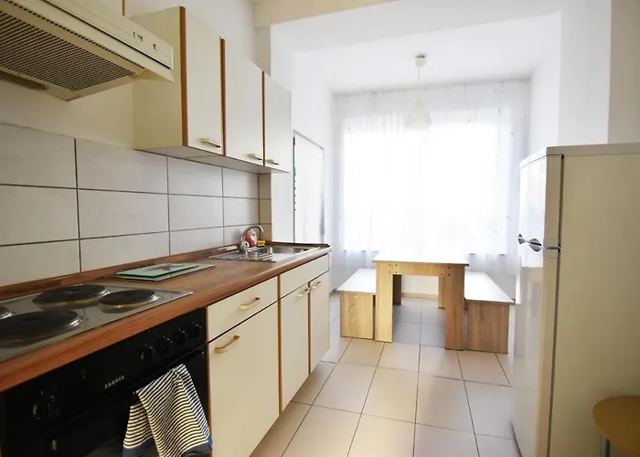 Διαμέρισμα Work And *