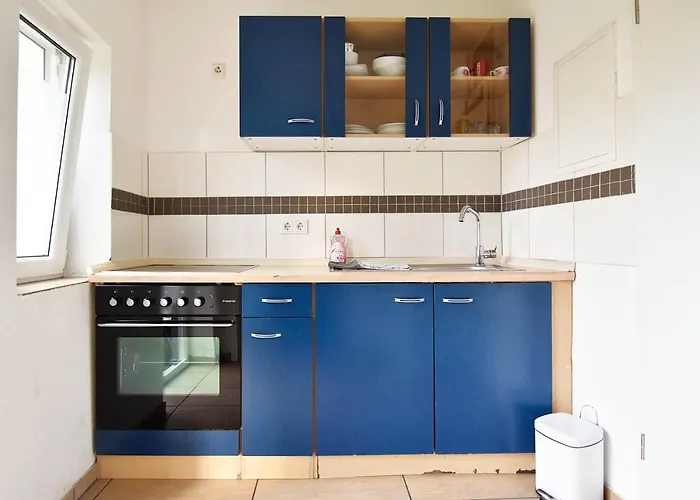 Work And Τρόισντορφ