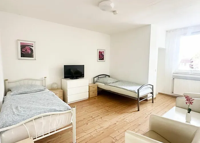 Work And Διαμέρισμα Τρόισντορφ