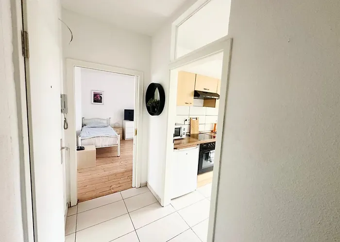 Work And Τρόισντορφ